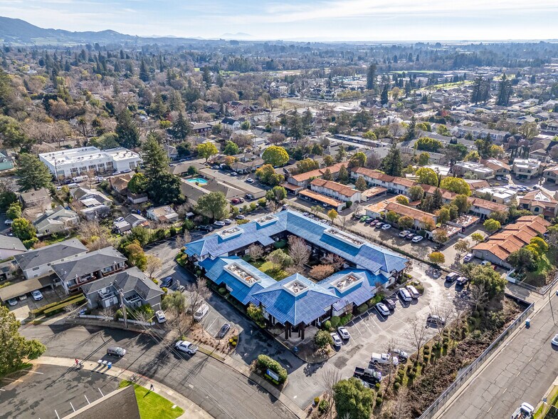 More Photos Of 181 Andrieux St, Sonoma Medical For Lease