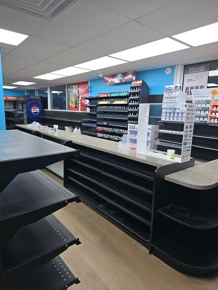 More Photos Of 230 E Main St, Branford Office For Lease