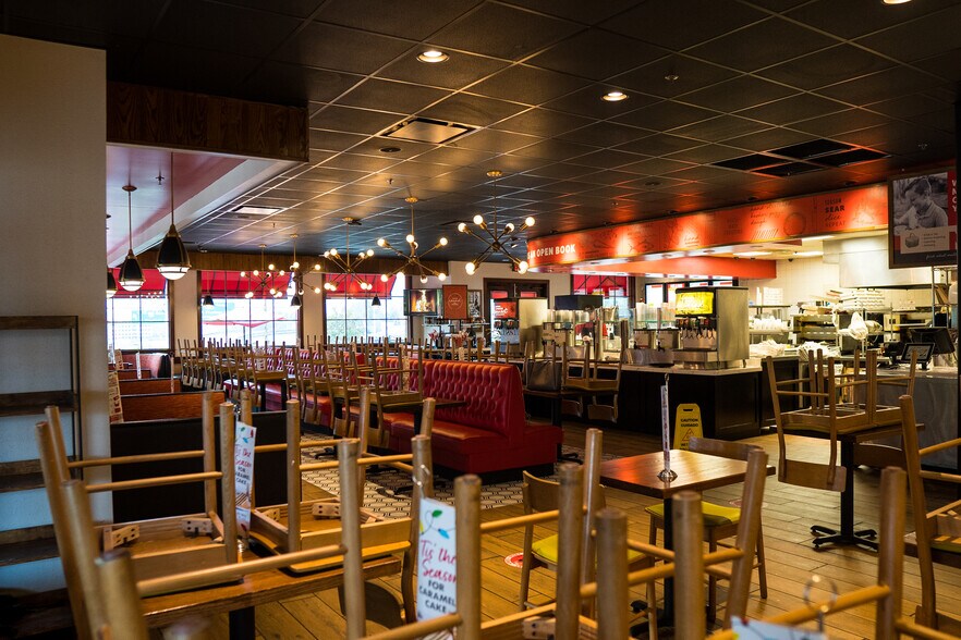 More Photos Of 4450 I-55, Jackson General Retail For Sale