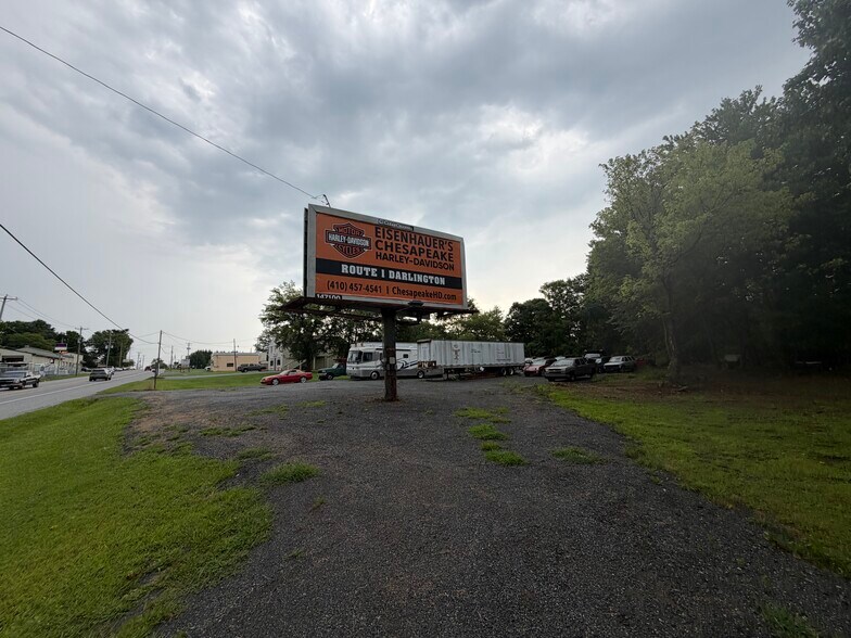 More Photos Of 3326 Forge Hill Rd, Street General Retail For Sale