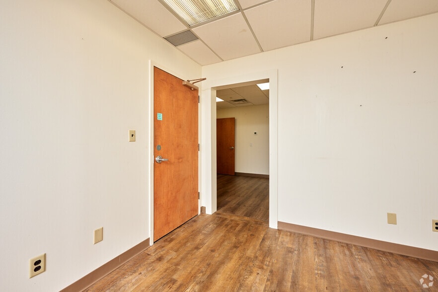 More Photos Of 2450 Ridge Rd W, Rochester Medical For Sale