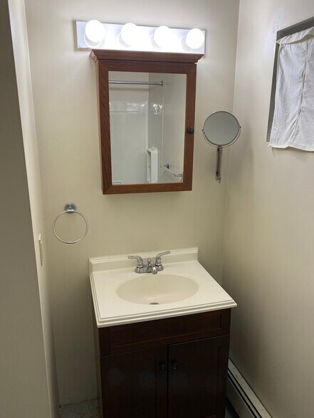 More Photos Of 31 Congress St, Cohoes Apartments For Sale
