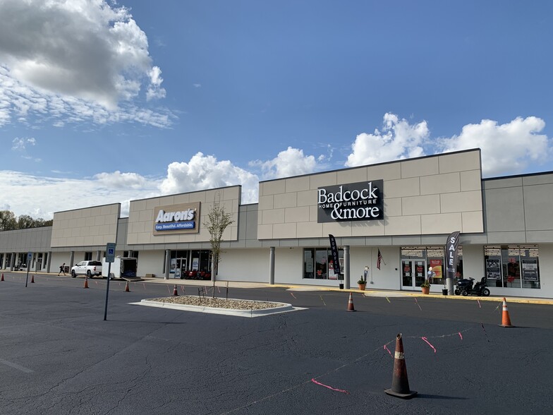 More Photos Of 1569 N Aspen St, Lincolnton Unknown For Lease