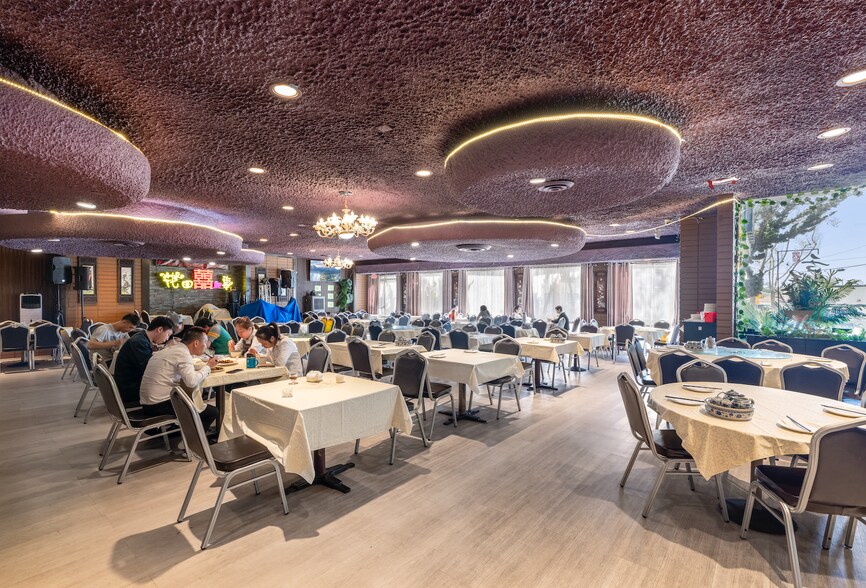 More Photos Of , San Leandro General Retail For Sale