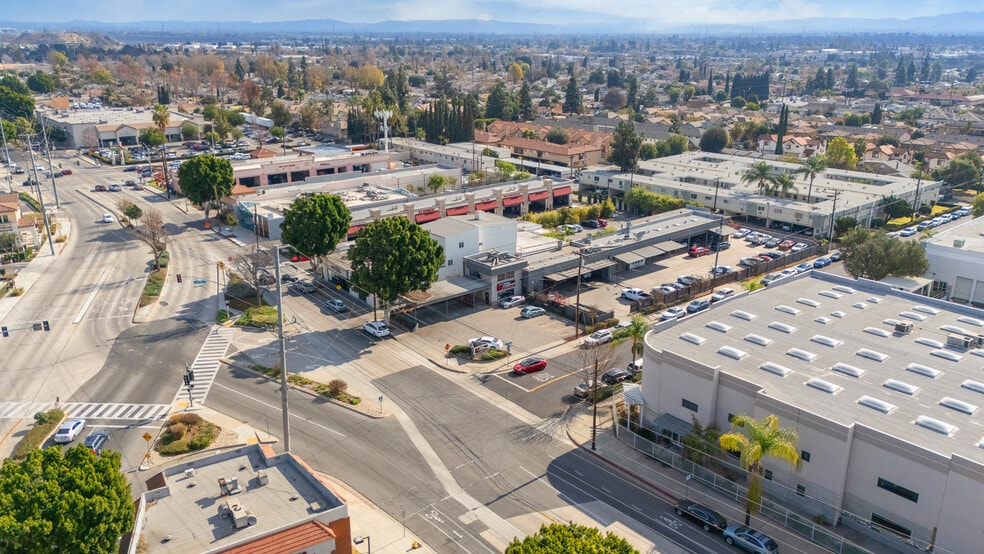 More Photos Of 42 W Live Oak Ave, Arcadia Auto Repair For Sale