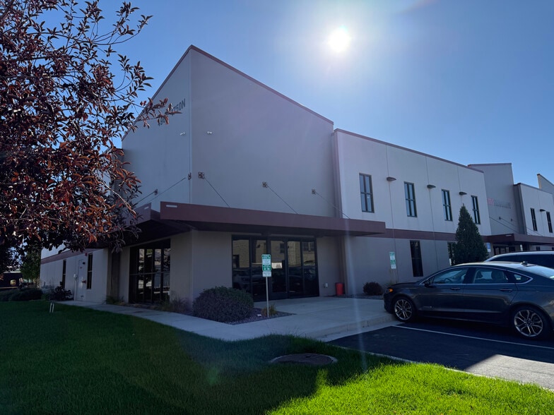 More Photos Of 496 E 1750 N, Vineyard Industrial For Lease