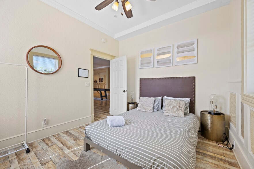 More Photos Of 92 Washington St, Saint Augustine Specialty For Sale