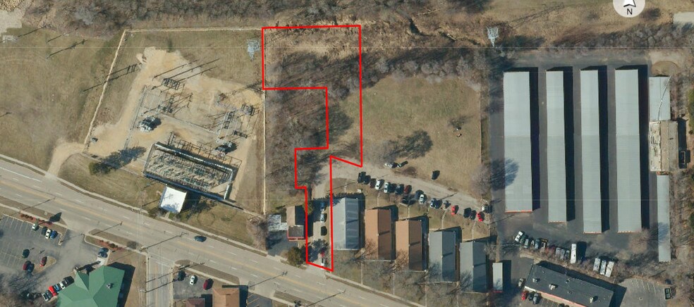 More Photos Of 3000 Charles St, Rockford Self Storage For Sale