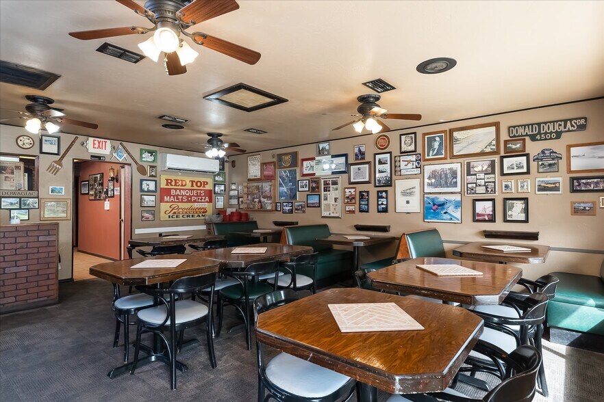 More Photos Of 637 S Commerce Ave, Sebring Restaurant For Sale