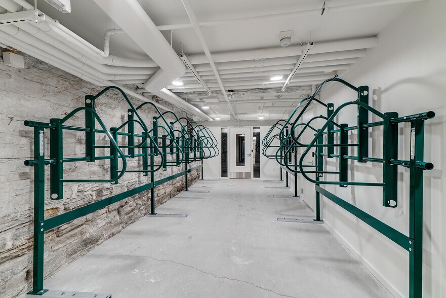More Photos Of 282 6th St E, Saint Paul Apartments For Sale
