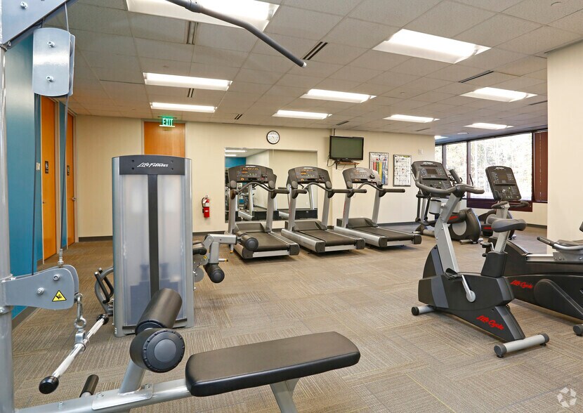 More Photos Of 11000 Regency Pky, Cary Unknown For Lease