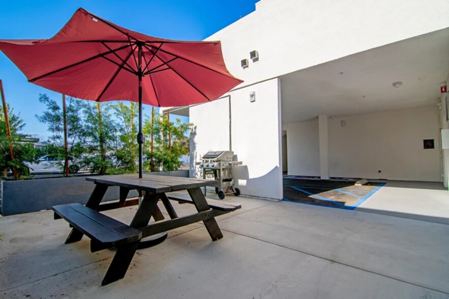 More Photos Of 13919 S Normandie Ave, Gardena Apartments For Sale