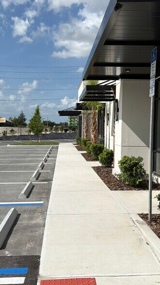 More Photos Of 2535 Ocoee Apopka Rd, Apopka General Retail For Lease
