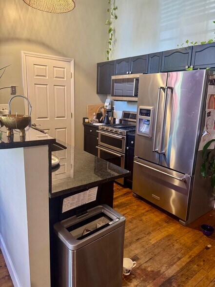 More Photos Of 2108 South Blvd, Charlotte Loft Creative Space For Sale
