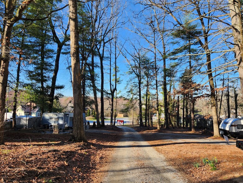 More Photos Of 2853 Chimney Rock Rd, Hendersonville Trailer Camper Park For Sale
