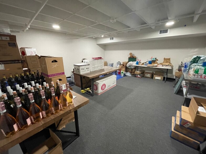 More Photos Of 24 E Magnolia Ave, Eustis Storefront For Lease