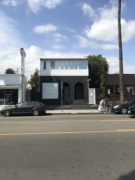 More Photos Of 1413 Abbot Kinney Blvd, Venice Office Residential For Lease