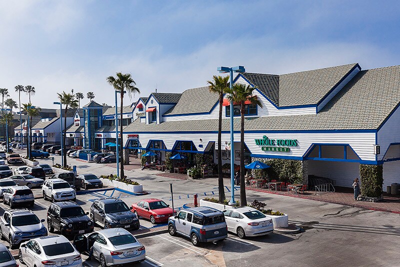 More Photos Of 401-413 N Pacific Coast Hwy, Redondo Beach Unknown For Lease