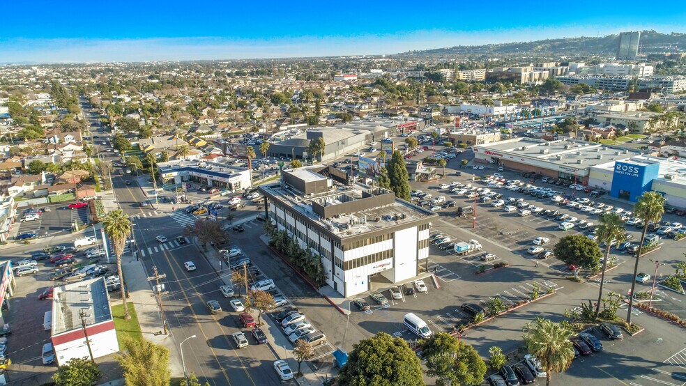 More Photos Of 1801 S La Cienega Blvd, Los Angeles Loft Creative Space For Lease