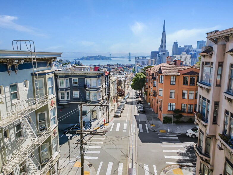 More Photos Of 1120 Jackson St, San Francisco Apartments For Sale