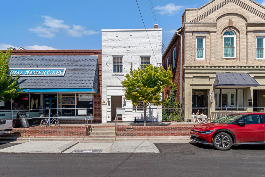 Primary Photo Of 119 Turner St, Beaufort Storefront Retail Office For Sale