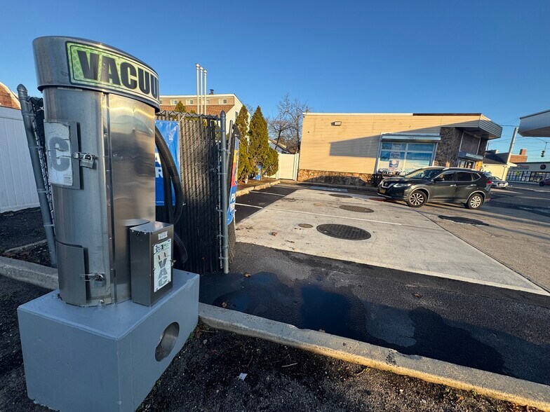 More Photos Of 234 Medford Ave, Patchogue Service Station For Sale