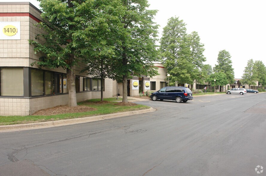 More Photos Of 1400-1410 Energy Park Dr, Saint Paul Light Manufacturing For Lease