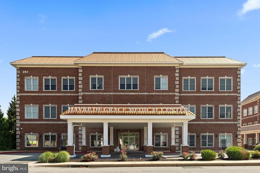 Primary Photo Of 251 Lewis Ln, Havre De Grace Medical For Sale