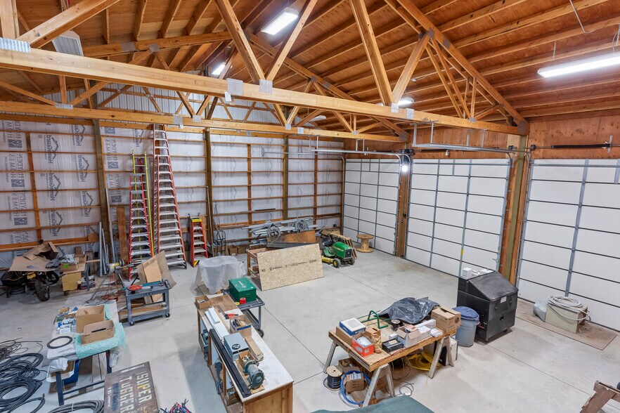 More Photos Of 2120 Apple Loop, Lyons Industrial For Sale