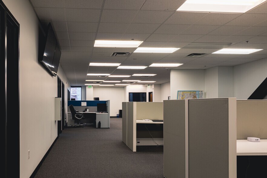 More Photos Of 1148 W Legacy Crossing Blvd, Centerville Office For Lease