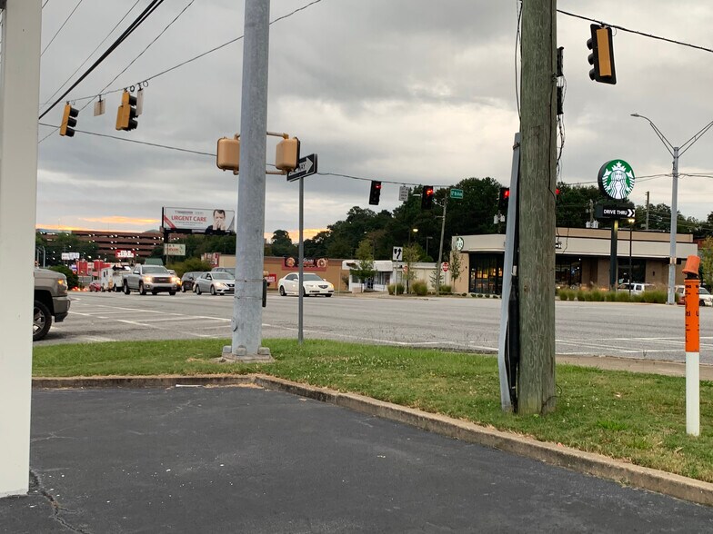 More Photos Of 1808 Manchester Expy, Columbus General Retail For Sale