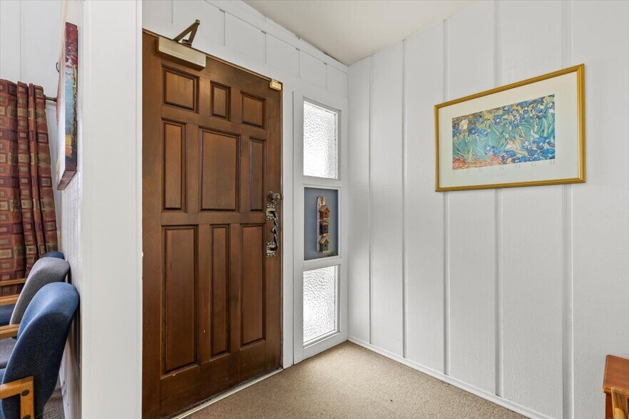 More Photos Of 781 Roza Dr, Zillah Healthcare For Sale