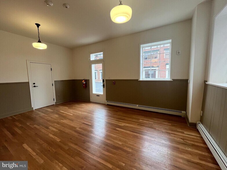 More Photos Of 110-112 W Burke St, Martinsburg Office For Lease