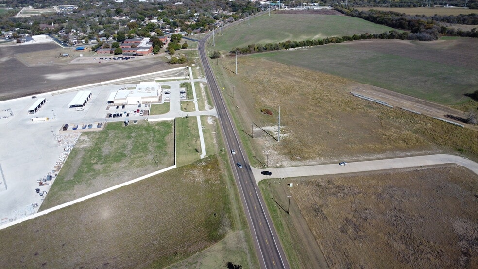 More Photos Of South Interstate Highway 35 East, Waxahachie Land For Sale