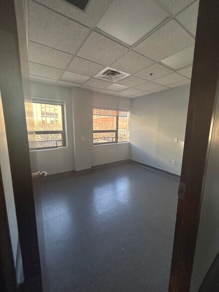 More Photos Of 389 Main St, Malden Medical For Sale