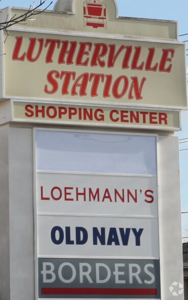 More Photos Of 130-170 W Ridgely Rd, Lutherville General Retail For Lease