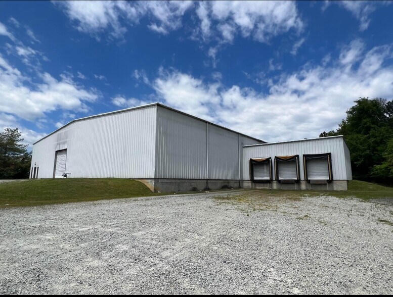 Primary Photo Of 1033 Springfield Rd, High Point Warehouse For Lease