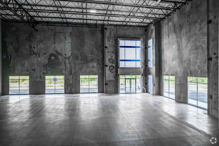 More Photos Of 16220 Hopewell Rd, Williamsport Distribution For Lease