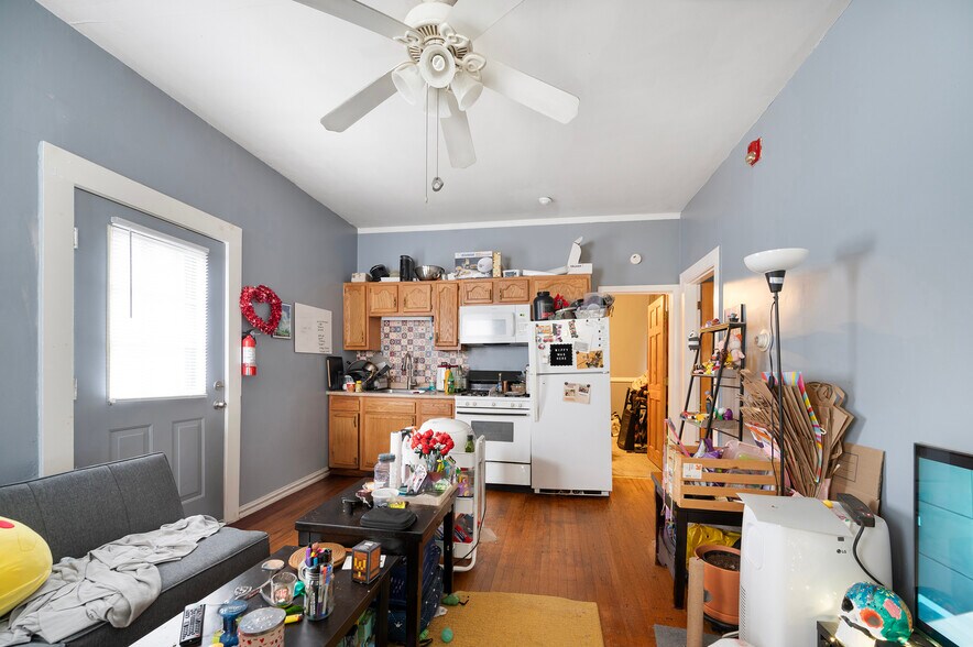 More Photos Of 186 Summit St, Pawtucket Apartments For Sale
