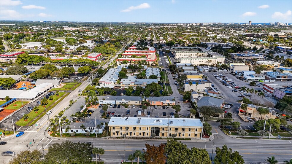 More Photos Of 665 SE 10th St, Deerfield Beach Medical For Sale