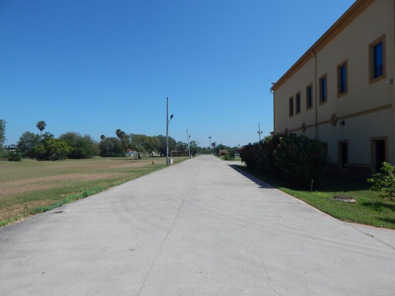 More Photos Of 3701 W Business 83, Harlingen Healthcare For Sale