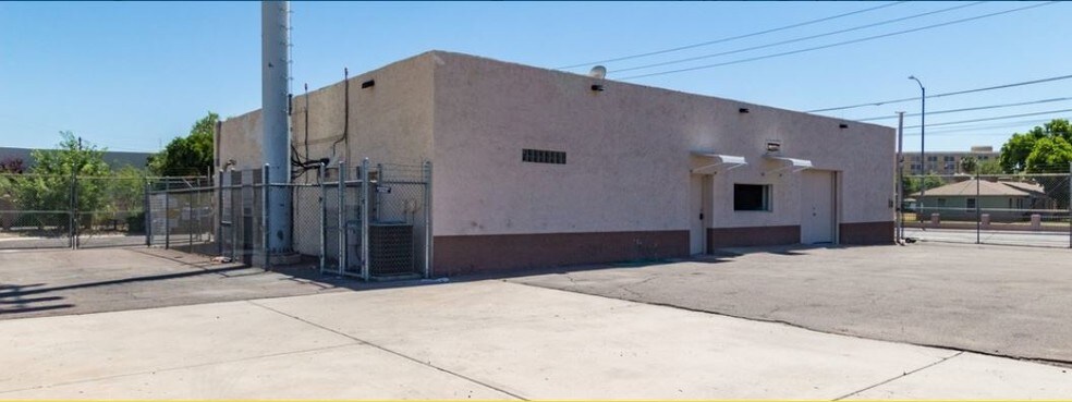Primary Photo Of 703 N 20th St, Phoenix Freestanding For Sale