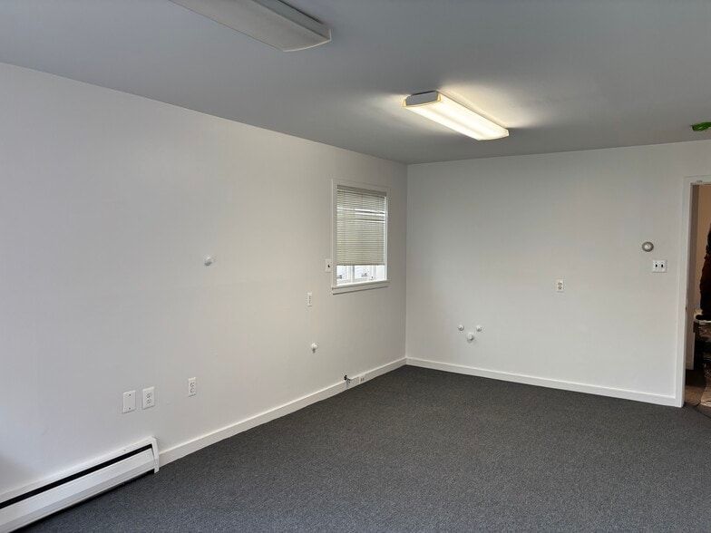 More Photos Of 3029 M St NW, Washington Storefront Retail Office For Lease