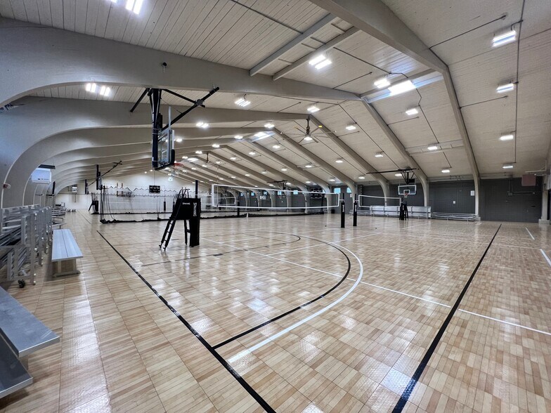 More Photos Of 2910 McKelvey Rd, Pittsburgh Health Club For Lease