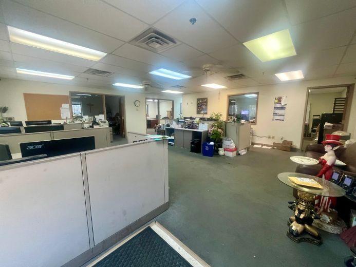 More Photos Of 1200 S Fretz Ave, Edmond Warehouse For Lease