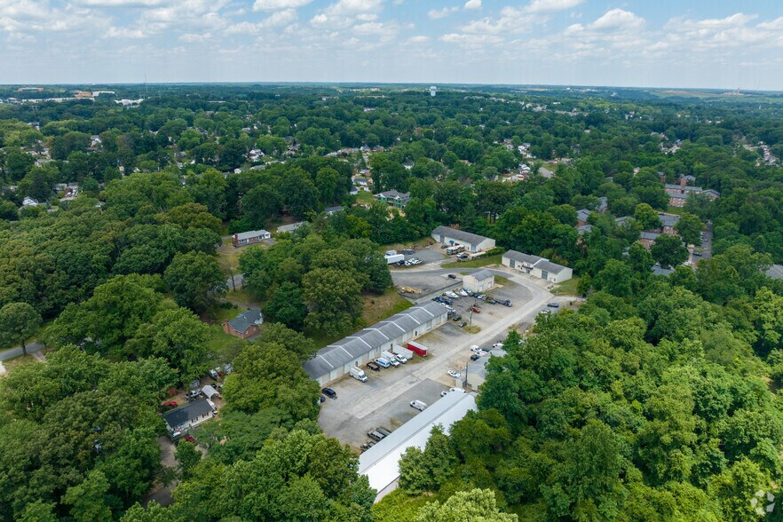 More Photos Of 14401 Pine Ln, Woodbridge Warehouse For Sale