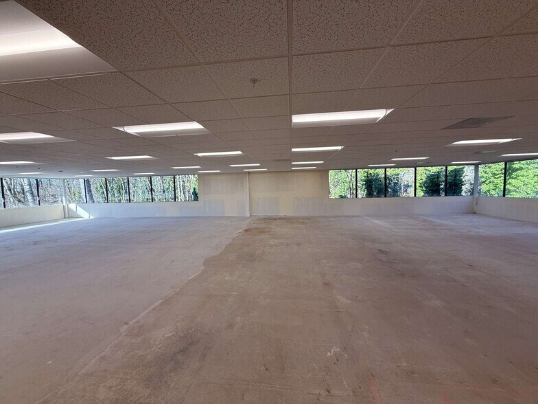 More Photos Of 12725 SW 66th Ave, Tigard Office For Lease