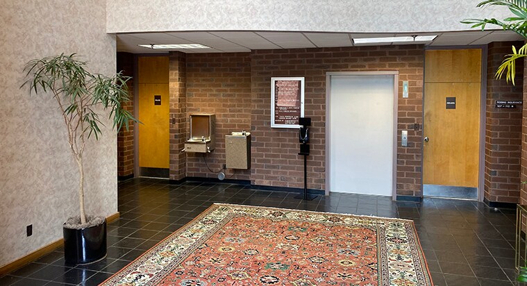 More Photos Of 2800 N Parham Rd, Richmond Office For Sale