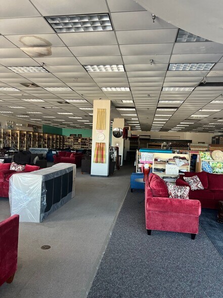 More Photos Of 2113-2217 E FM-1960, Houston Unknown For Lease