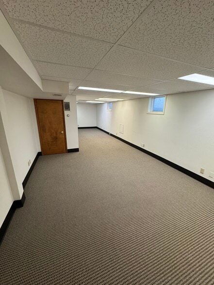 More Photos Of 1727 NE 13th Ave, Portland Medical For Lease